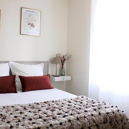 Maison Moz Fontaines-en-Sologne Екстер'єр фото